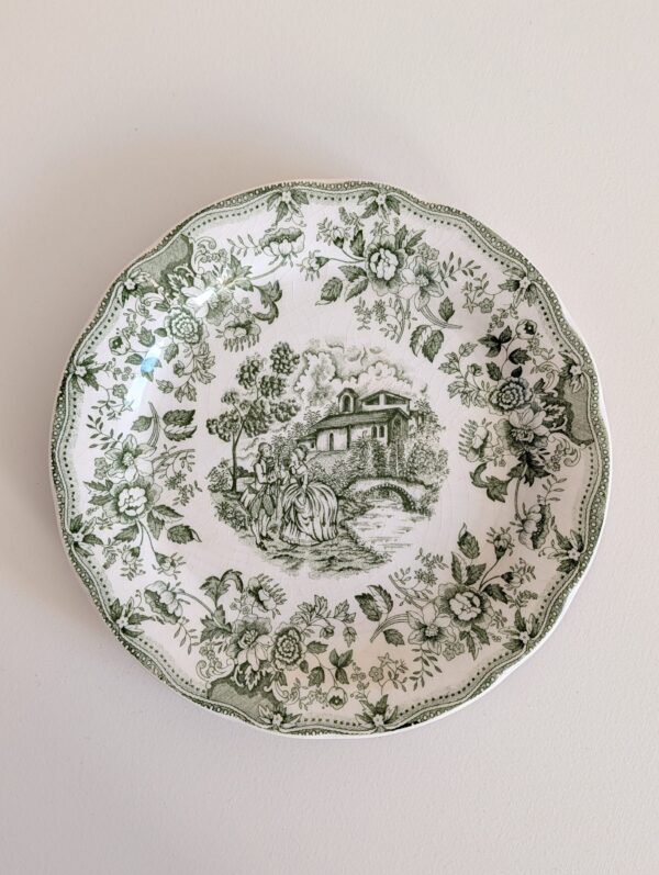 Assiette décorative en Ironstone